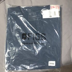 Casma Figs Scrub Top. BRAND NEW. Dark Harbor color